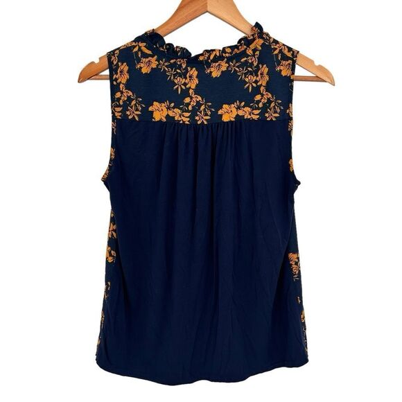 Market and Spruce navy and yellow floral sleeveless top size small - Picture 3 of 6